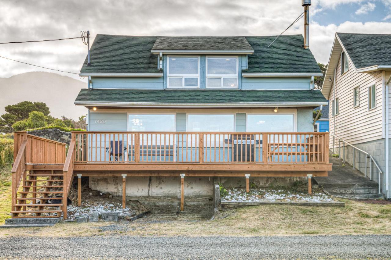 Elbow'S Inn Rockaway Beach Εξωτερικό φωτογραφία