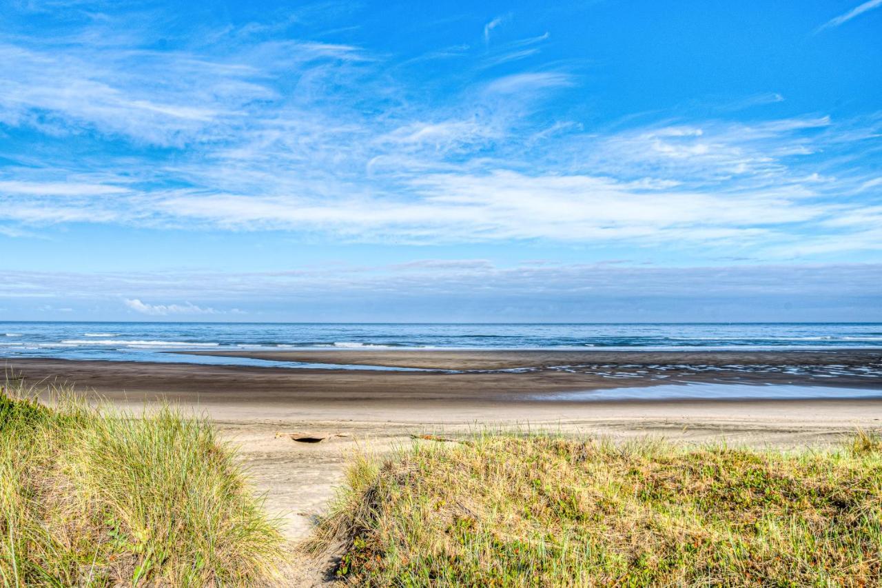 Elbow'S Inn Rockaway Beach Εξωτερικό φωτογραφία