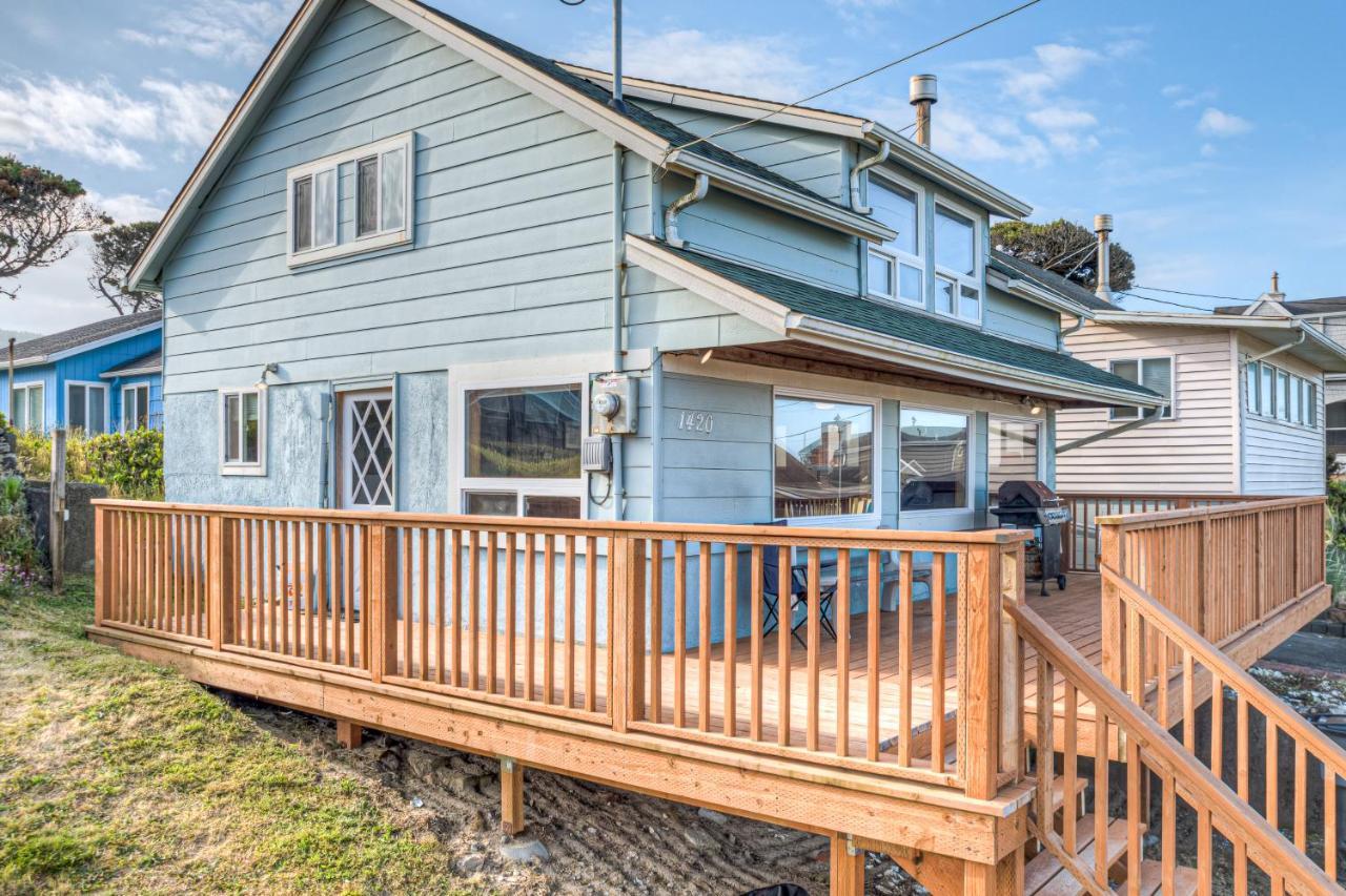 Elbow'S Inn Rockaway Beach Εξωτερικό φωτογραφία