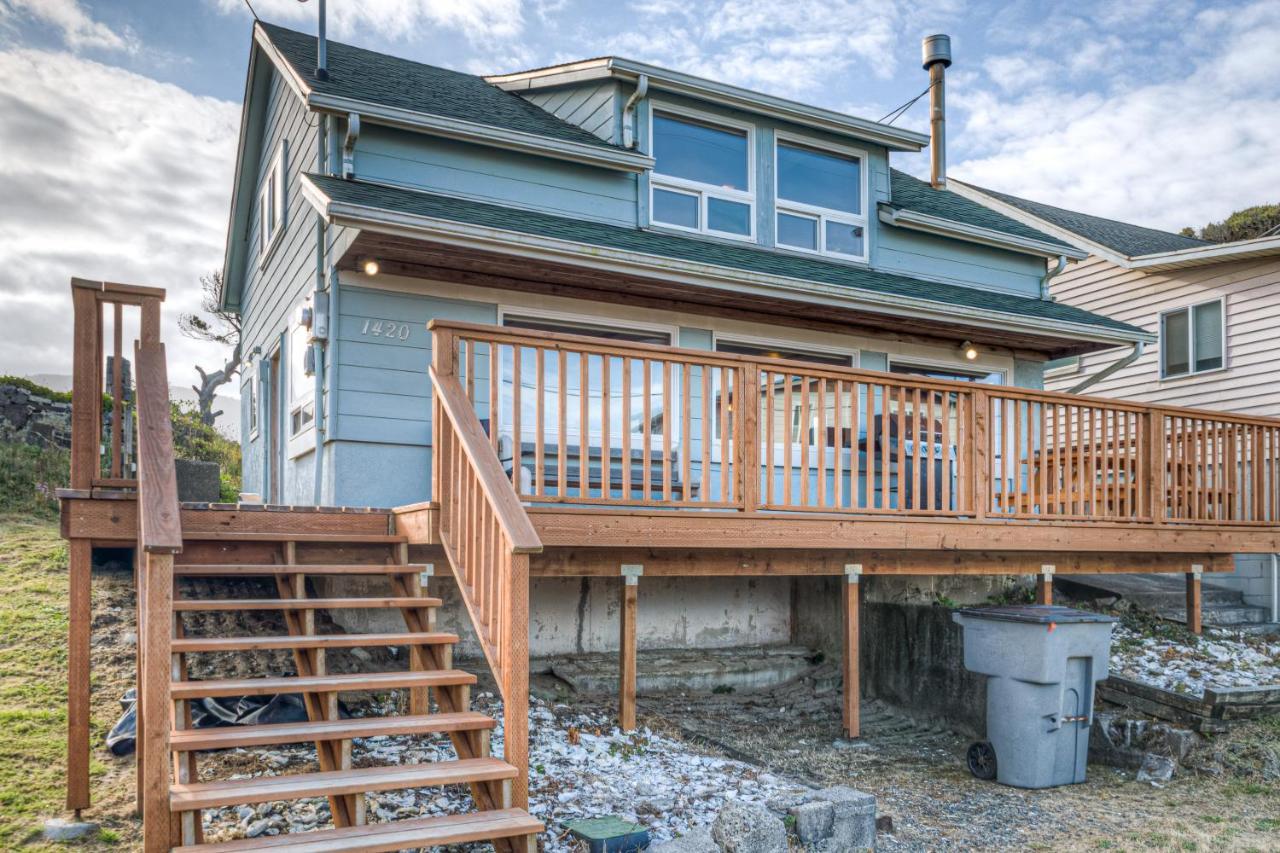 Elbow'S Inn Rockaway Beach Εξωτερικό φωτογραφία